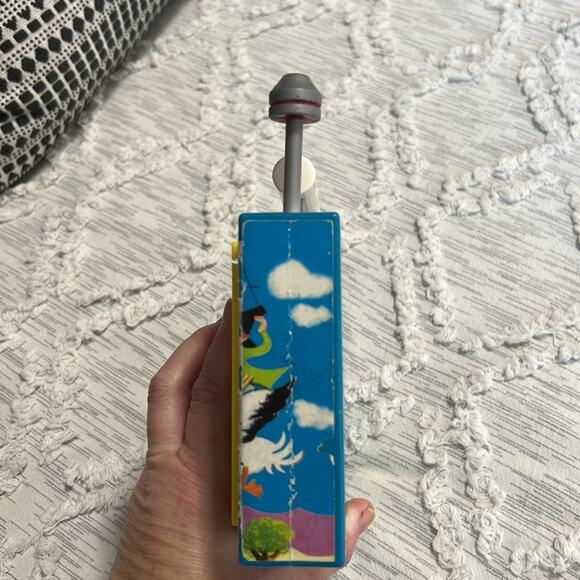 Fisher Price Tv Radio Classic Toys Wind up Music Box - Picture 3 of 5